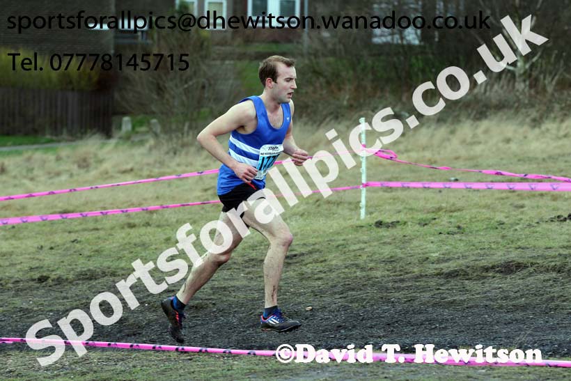 Senior men Carl Avery (Morpeth) NEHL, Wrekenton. Photo: David T. Hewitson/Sports for All Pics